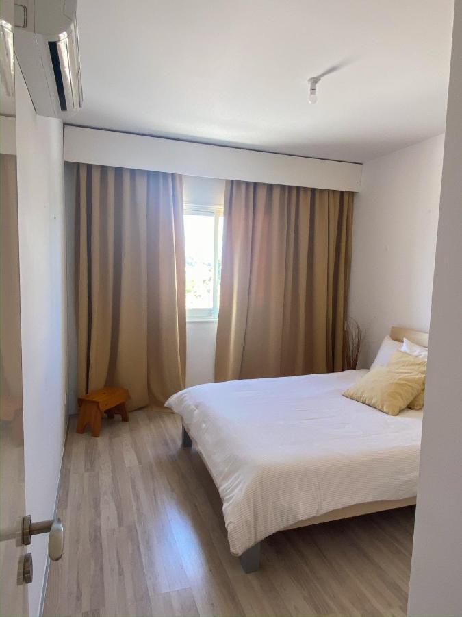 Summer Getaway: Stunning 1 Bedroom Apartment! Polis Exterior photo