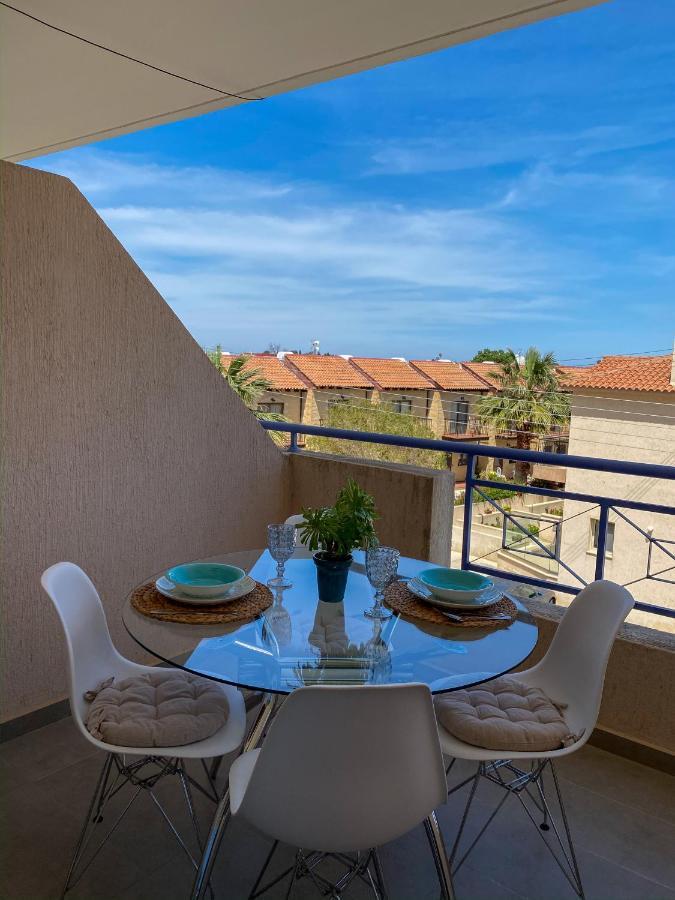 Summer Getaway: Stunning 1 Bedroom Apartment! Polis Exterior photo